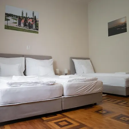 Apartment Nosztalgia Apartmanhaz